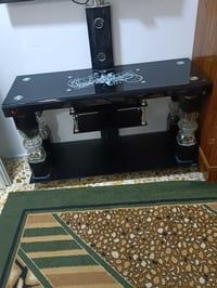 ميز بلازما • نظيف • حي البكر