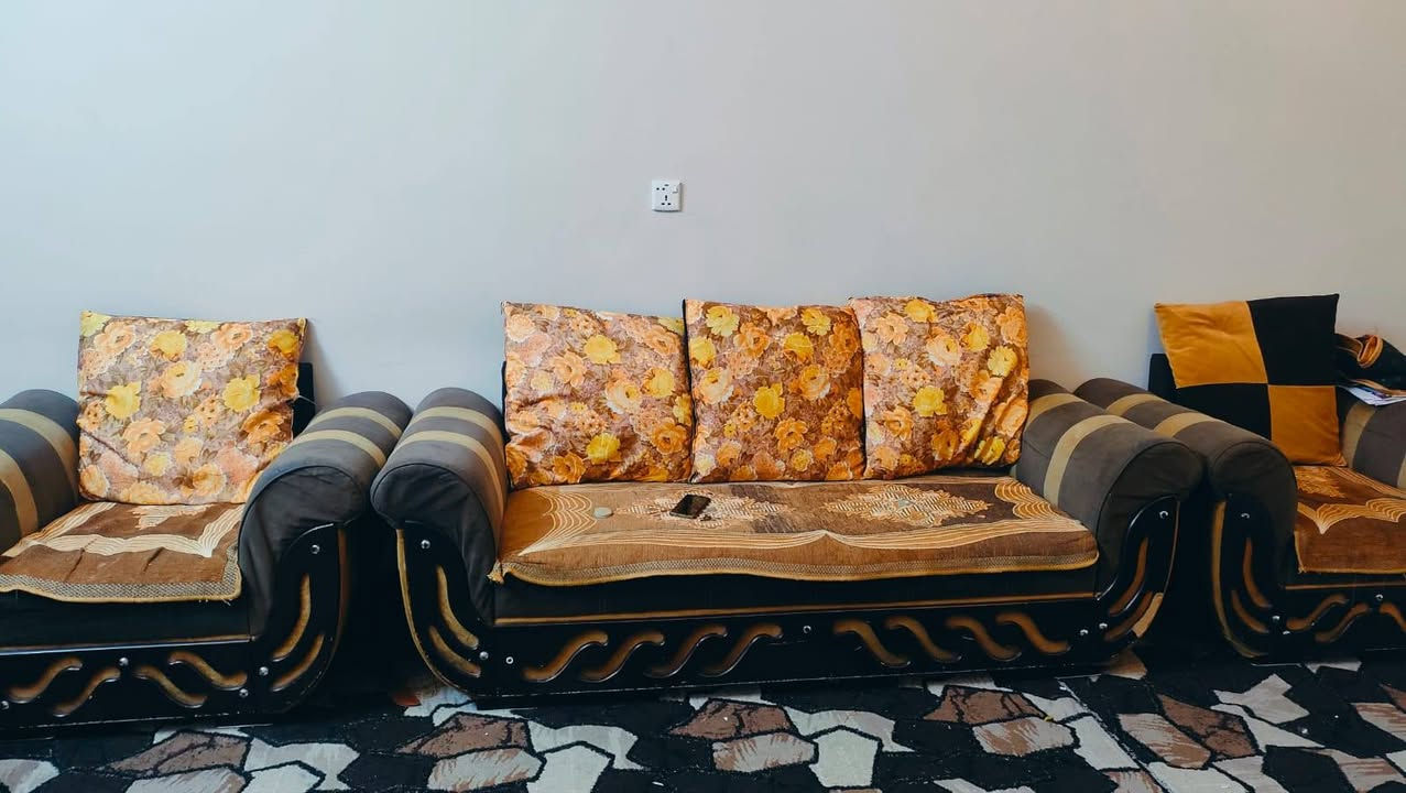 السلام عليكم 
#تخم_10مقاعد_تزكام تخم عشر مقاعد   أللون المرغوب 🤎
خالي من اي ضرر 400وبي  مجال قليل.#ملاحضه_يوجد  توصيل الاقضيه والنواحي


**إذا كنت صاحب هذا الإعلان وتريد حذفه لأي سبب، رجاءا أرسل رسالة إلى الدعم الفني**