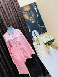 قطع • توصيل • ملابس