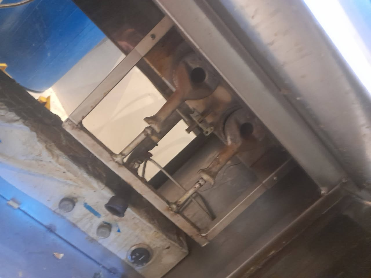 غراض مطعم للبيع مكاني بغداد حي الجهاد للاستفسار ***********
