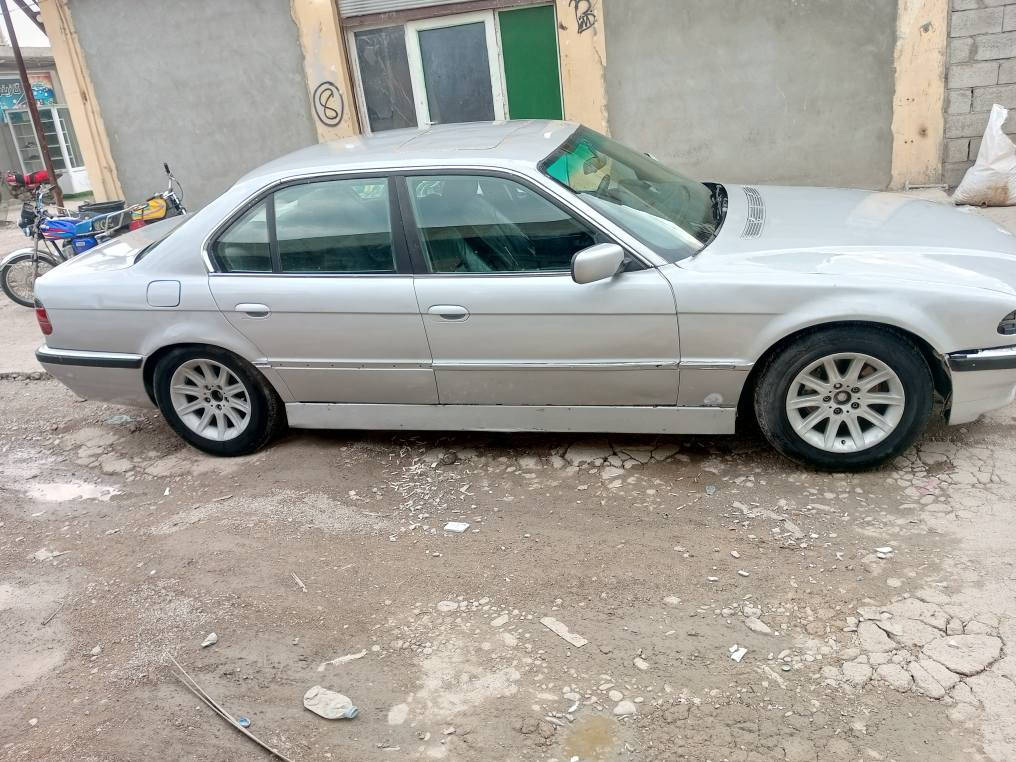 سةرةتا بةناويخوا بى ئيم كاسيحة بؤ فرؤشتن وگؤرينةوة بةشتيك بة دلم بيت مةكينةو گيري مةليكةية vvtiية تؤماتيكة بئ تةقةو رةقة نةموسة نةبراوةية سةيارةكة ساقة چةكوشي پيوةنية  سةيارةكة بئ سةرةتاية واتاعلوجة١٨گةلاو مةعمةلة كةفيلي مالي مةدةني ***********واتس اپيشي لةسةرة حلبجة, السليمانية
