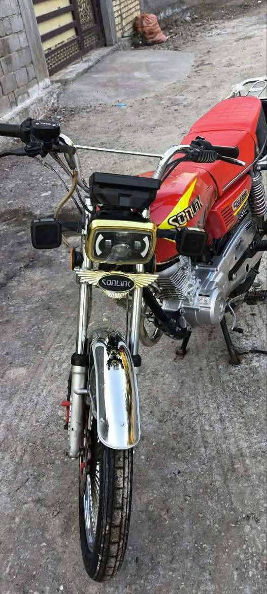 السلام عليكم دراجه ٤ تايكر 2024 أوراق اصولي مكاني محاويل دراجه نظيفه فول سونك الاصلي
مال جناي مكفولة كفاله عامه ♂️ الشراي يتصل ويدلل ***********
