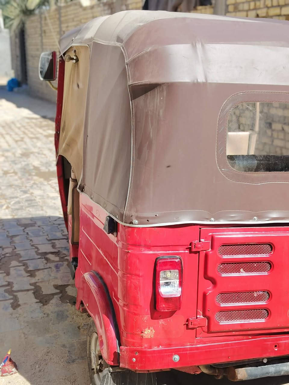 تكتك موديل 18شهر5للبيع أوراق أصليه مكينه خيرمن الله لاتنقيص ولاتبخيرسعر3600وبيه مجال


**إذا كنت صاحب هذا الإعلان وتريد حذفه لأي سبب، رجاءا أرسل رسالة إلى الدعم الفني**