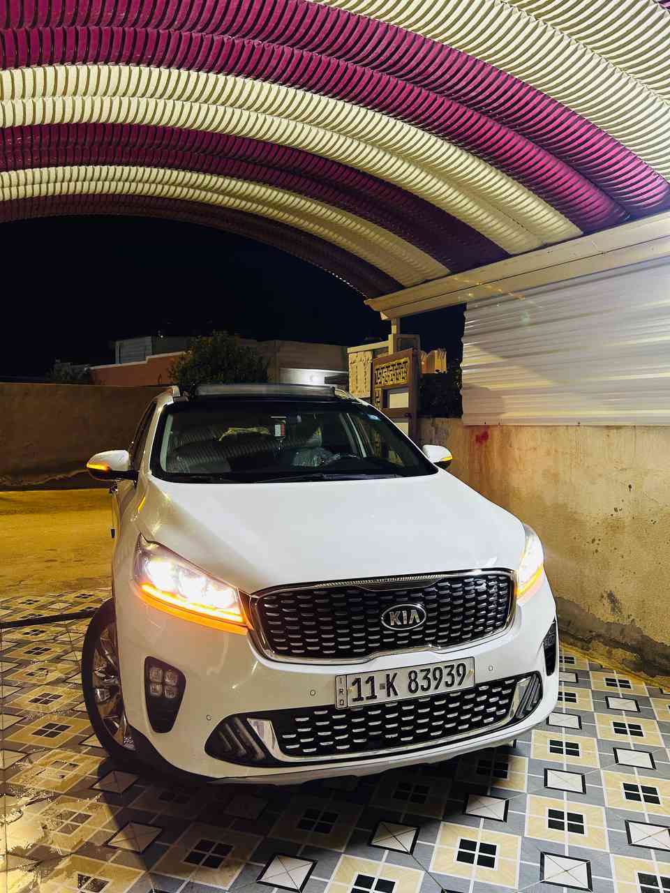 السلام عليكم.  سونار مرفق 
للبيع أو المراوسًً. 

سورنتو 2020. خليجي مكفوله 

فول واحد عل واحد. 

بنرومه بصمه تشغيل 

بصمه أبواب تساير بل مري 

كأمره خلفيه شاشه كبيره. 

حساسات امامي خلفي 

محرك ٦ سلندر كفاله لارواجز ولا صوت 

رقم بغداد تحويل ثاني يوم 

سبعه واكب ثلاث قطع تبريد 

كشتات كهرباء العدد ٢ 

لد نهاري لايت ابيضّ 

ماشيه ١٣٢
الاستفسار ***********

السعر 250 وبي مجال بسيط
مكاني صلاح الدين بلد
