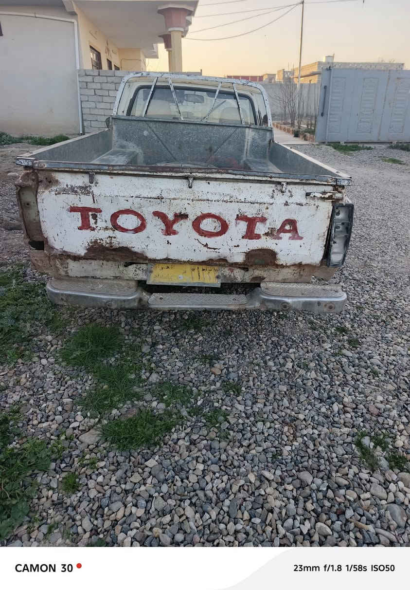 بيكم 80 رقم بغداد اصفر 
شرط وكالة وتحويل. شرعي بمنطقة عوينات. بداية صرف يعوزها رنگات فقط.اكسن خفيف... دسكات 
السعر ١٣
 والباقي شوف العين.. مكلف بالنشر اتصل عالرقم 
***********
***********
