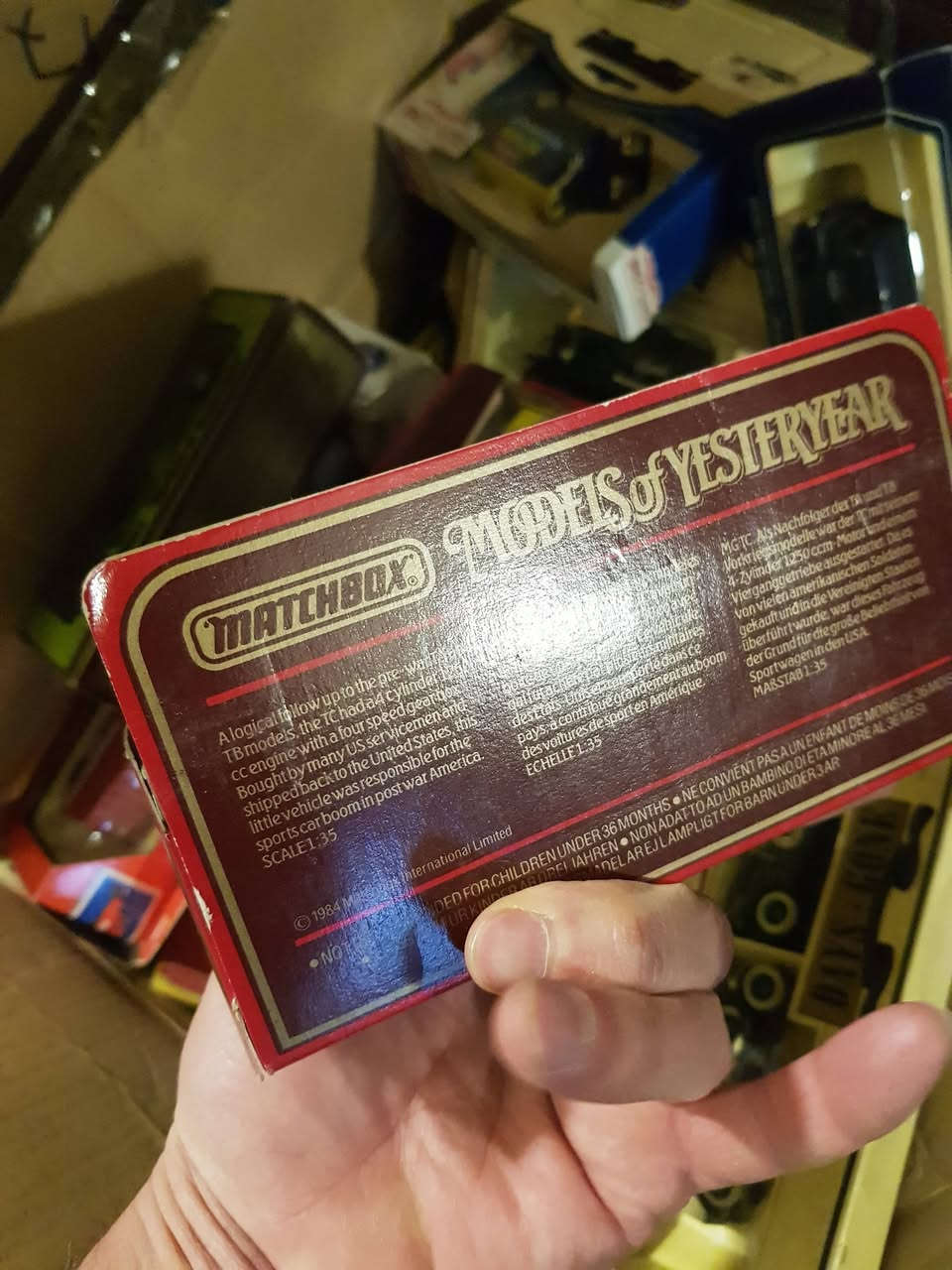 للبيع مصغرات سيارات انكلزيه صنع.     شلعه فقط.   سعر قطعه 10 الف. مكان بغداد شارع ن***********
