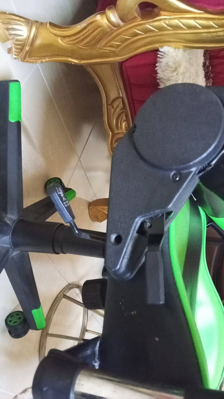 سلام عليكم كرسي گيمنك للبيعEXTREME هاي لفوگ اني خليتهة هنا تكدر ترجعهة جوة السعر90الف وبي مجال بسيط مكاني اربيل و اكو توصيل لبغداد


**إذا كنت صاحب هذا الإعلان وتريد حذفه لأي سبب، رجاءا أرسل رسالة إلى الدعم الفني**