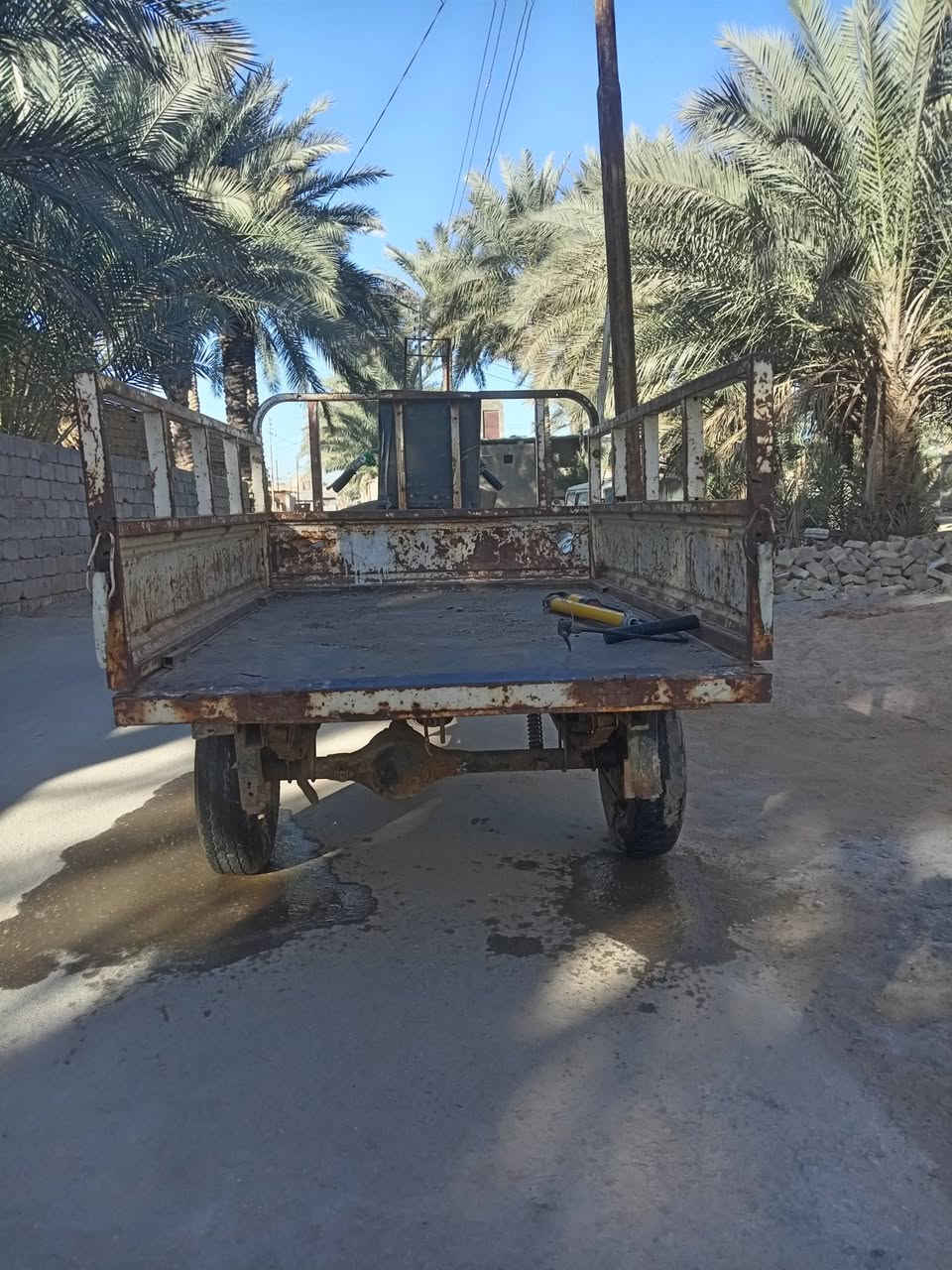 السلام عليكم ستوته للبيع كلك السعر ٣٥٠ وبيها مجال قليل بابل القاسم ***********
