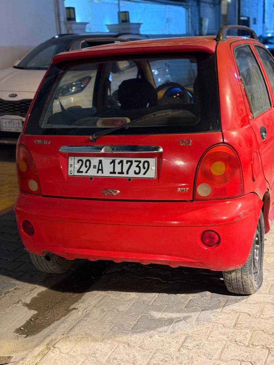 رقم واسط الجديد
سنويه وهزه صارله سنة
تحويل مشروع وطني 
مكان الحريه البستان قرب ساحه عدن
ماعرف خللهه شنو تمشي وتوكف فجئه خلل بالكير اعتقد تبريد شغال وباتري وشوته جديدات 
جاملغات يمنه يسره جديدات ويده مال تحكم ماسحات جديدة على صفحه مخليهه  وجكات مال فتح صندوك جديدات 
محرك بدايه تبخير بس ميبخر حاليا ماعدي وقت بسبب التزام العمل انو اوديهه اصلحهه
ابيعه رقم فقط على حطتهه  تفيد لليدور غراض تفصيخ حته لحد يكول شبيه عله لو خلل 
سعر ١٦ ورقه قفل قفل بدون عمله
***********
