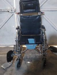 كرسي ذوي احتياجات • صور متوفرة • البصره