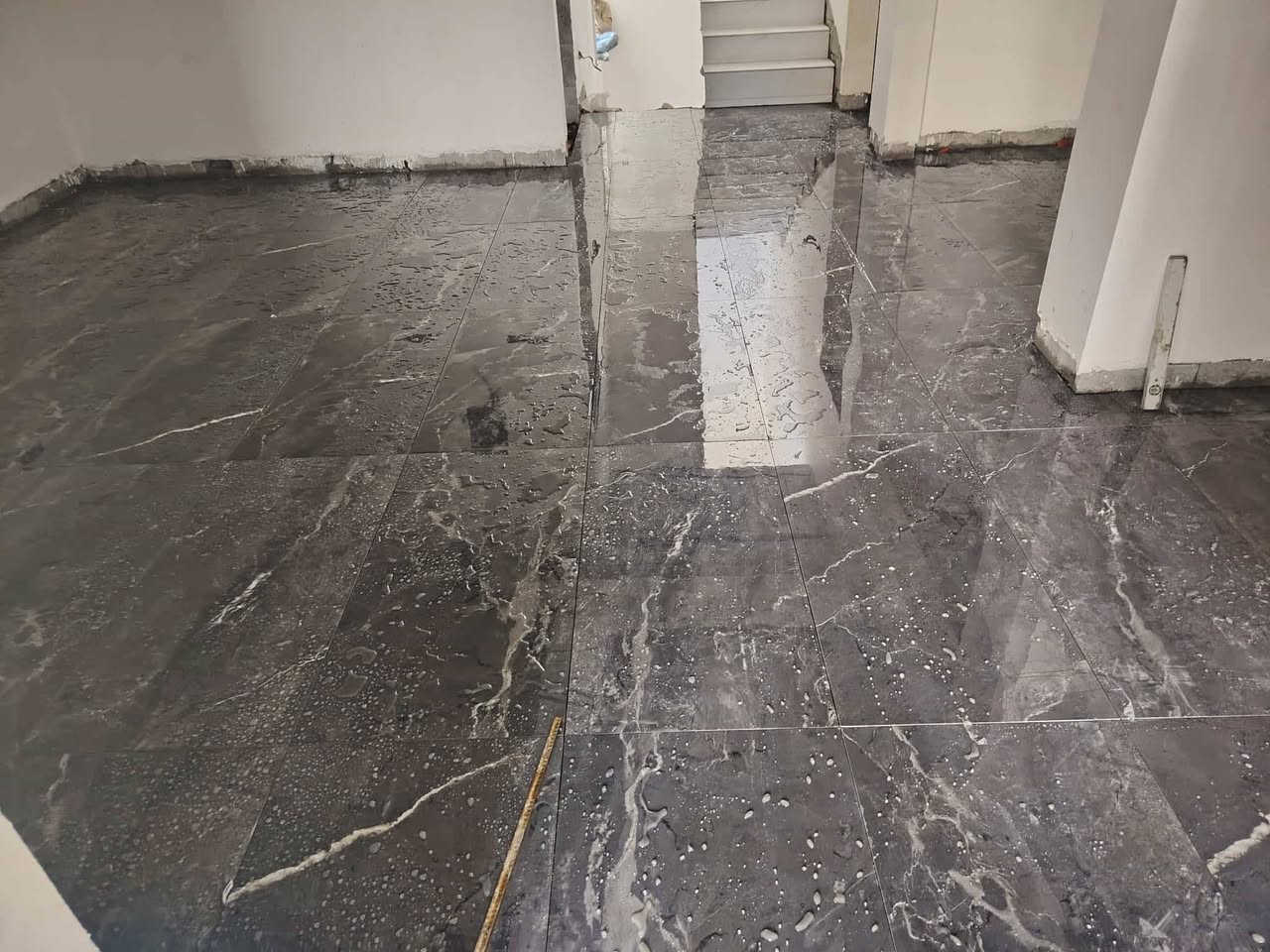 ‏السلام عليكم
‏سطوات ثنين  لتطبيق سيراميك لكافه عمل سيراميك والارضيات مرمر بورسلين كاشي دروجه بايات 
‏كادر عمل سطوات 2ثنين شغل درجه اولى 
‏ شغل كبان و على الليزر للتواصل   الرقم بى واتساب*********** متواجد جميع المحافظات 📞
‏متفرغ حالياً
‏
