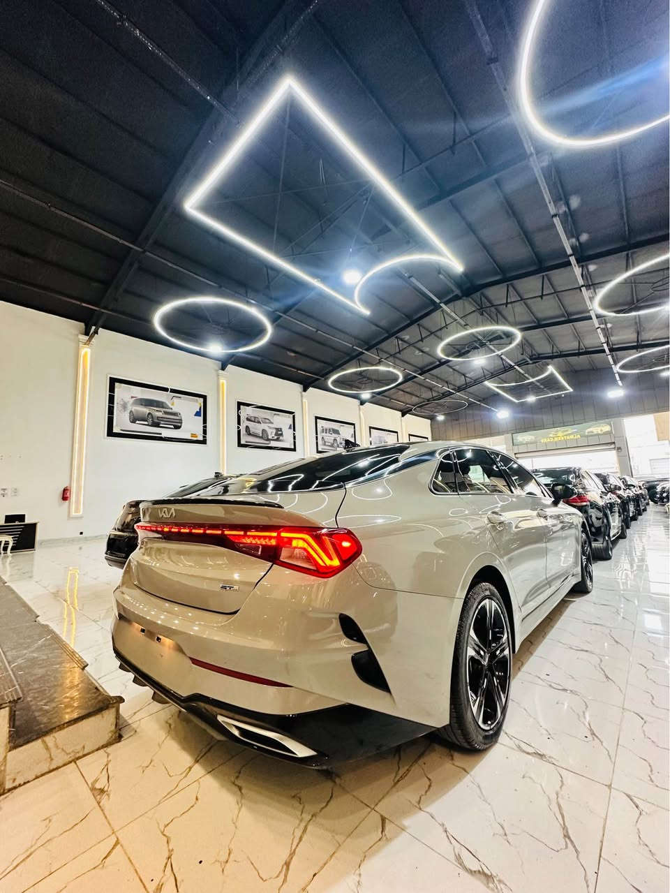 Kia k5 2023 Gt lin 2023🔥
بانوراما
كاميرا
رادار 
حساس
كوشنات كارباي و تتفيه
موبايل جارج
داخل اعمر
فول فول مواسفات
صبغ بس بونيت بدون دواخل ارباگ بس ستيرن سيستم
مكان اربيل
*********** وتسساب
***********✅ أربيل, العراق

