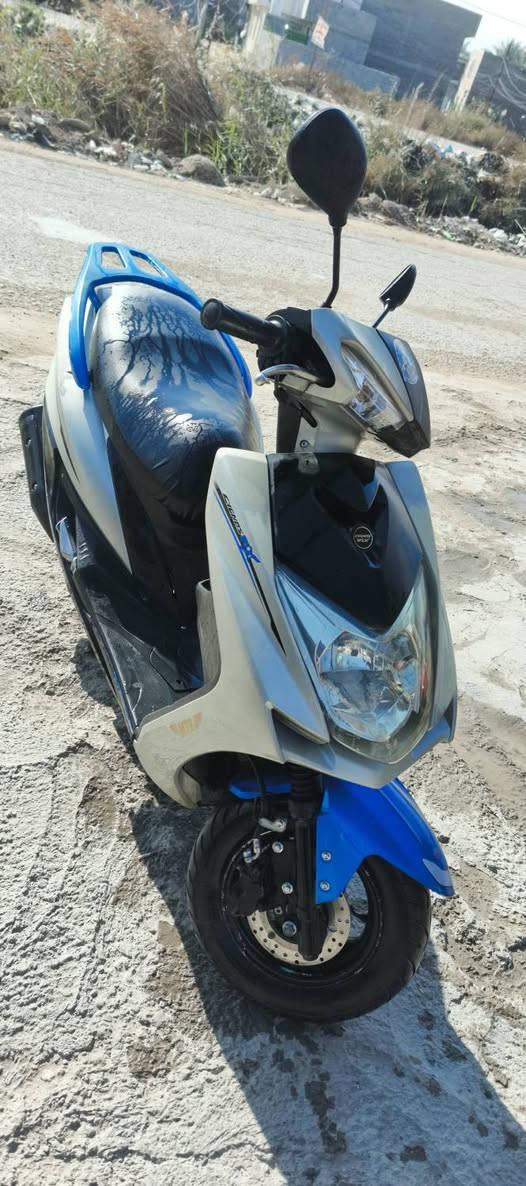 دراجه سكنس شمعه دراجه بلاد ياباني مكينه دراجه كاملة من كل شيء نكره سلف شلعه ومعدل أربع اشاير مانع سرقة بيه تشغيل عن بعد .س500 مكان حي الايمامين***********
