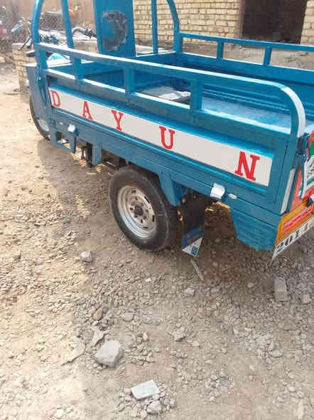 السلام عليكم ستوته للبيع موديل 2014 شاصي واوراق مكفولات السعر 1،300 المكان كوت شارع النفط الشراي يتصل *********** 
***********
