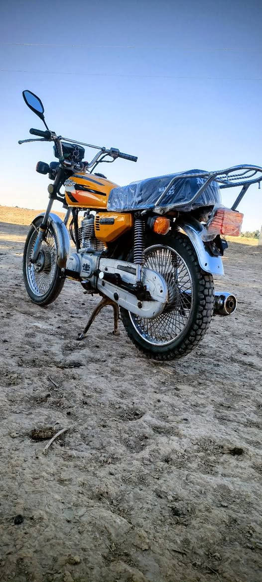 سلام عليكم  دراجه ارشا  لبيع  اوراق توني معمره توني  خاص متواجد ما ارد عله تعليقات


**إذا كنت صاحب هذا الإعلان وتريد حذفه لأي سبب، رجاءا أرسل رسالة إلى الدعم الفني**