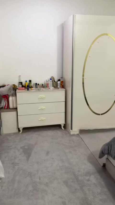 تاقم نوستن ٨ پارچە ئاوێنەی بالای هەیە   ٤٠٠ هەزار


**إذا كنت صاحب هذا الإعلان وتريد حذفه لأي سبب، رجاءا أرسل رسالة إلى الدعم الفني**