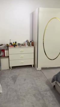 طقم نوم • ٨ قطع • مع مرآة