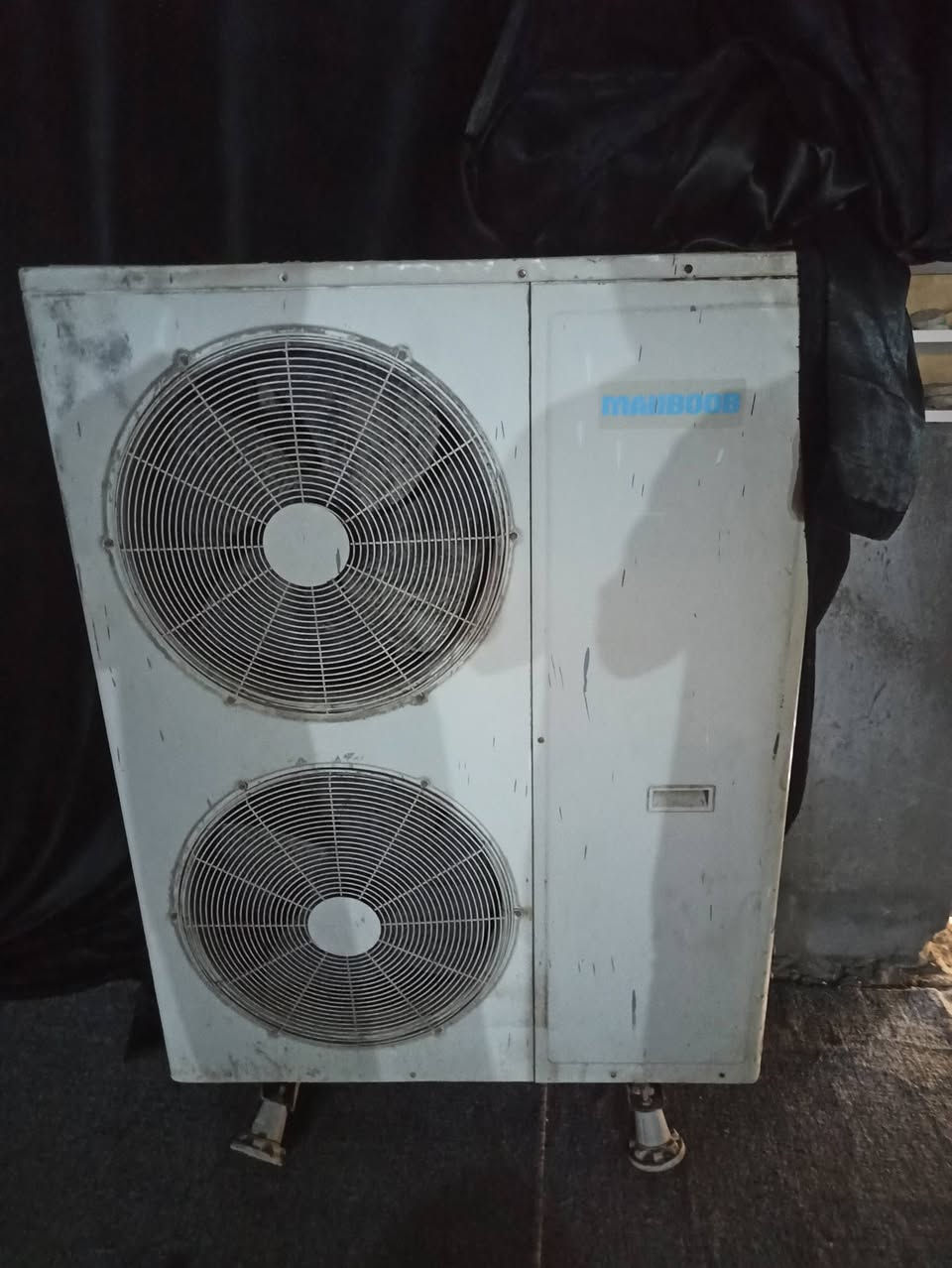 سبلت خمسة طن للبيع بسعر مناسب
نقص غاز وبواري فقط 
والباقي شرط
