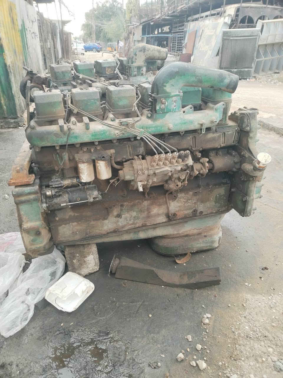 السلام عليكم
للبيع محركات فالفو D16 عدد اثنين
اول وحده كرنك استندر بس السلندر مفطور
والثانيه كرنك استندر فاره يطغ
وبيهن نواقص
سعرهن اثنينهن ١٣ ورقة بيهن مجال للشراي
الاتصال ***********
مكان المحركات الدوره ابو دشير
