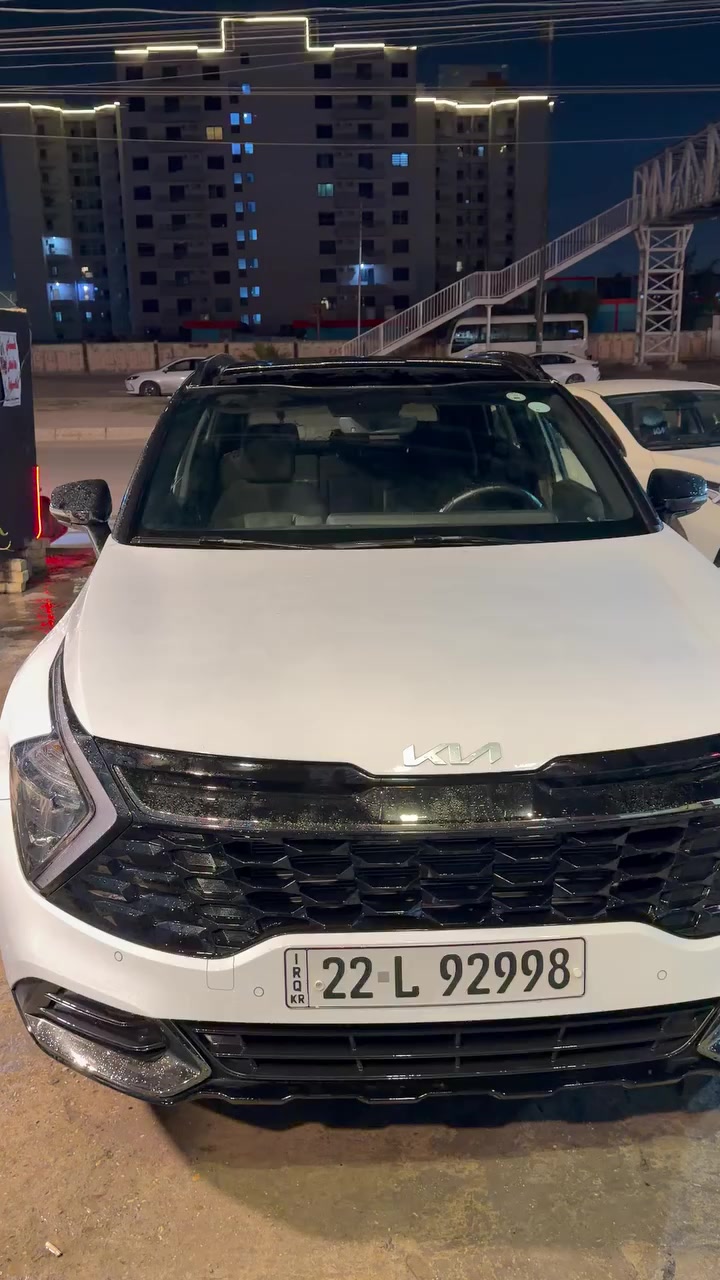 سلام عليكم كيا سبورتج خليجي موديل 2024  بعدهي زيرو ماشيه 13 الف حقيقي سياره بدون صبغ بيها شويه بارد وموضح بل سونار مواصفات الفول بلاك أدشّن معروفه مواصفاتها ميحتاج اشرحلكم موضح الكم بل فديو وين البارد بيها مكانها لبلديات شارع الإطفاء   سعرها 23 الف وبيها مجال قليل مامتواجد عل فيس الشراي ينتصل عل رقم ***********
