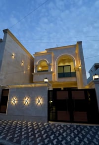 مقابل المدهش • ١٠٠م • ٣ غرف