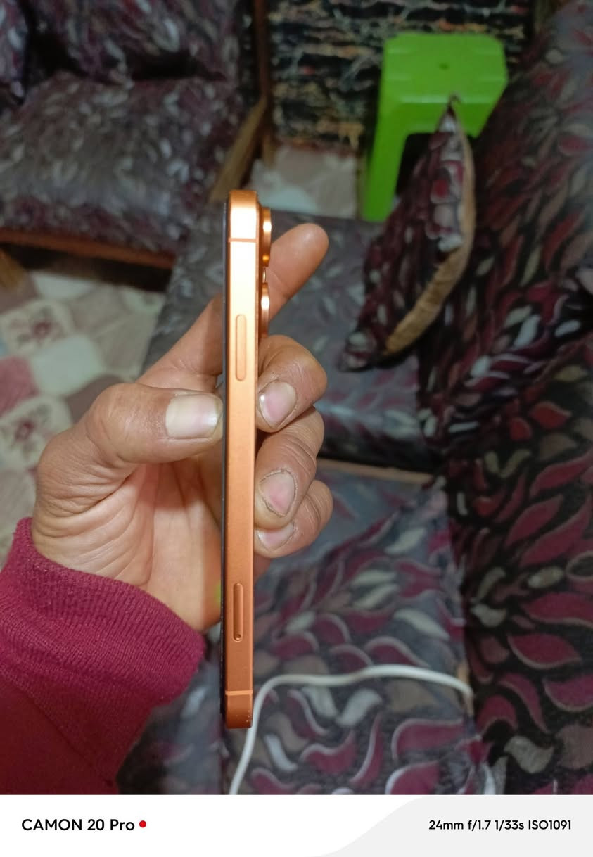 ١١ محور ١٧ ذاكره ١٢٨ بطاريه ١٠٠ مبدل شاشه الجهاز مكفول من العطل السعر ٢٢٥ بي مجال رقم ***********
