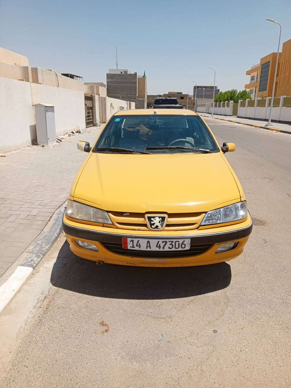 السلام عليكم بيجو بارص 2012 حداديه تبريد ثلج والله و السياره جاهزه السعر 35 والشراي يتصل ***********
