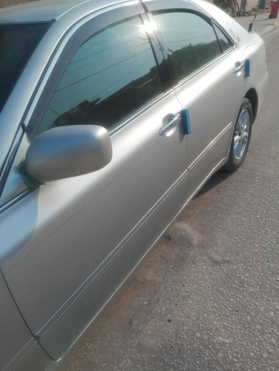 شاهينه موديل ٢٠٠٤ سياره جديده مكينه كير حداديه مكفول بس السنويه ضايعه السعر ٣٥ وبيها مجال ***********
