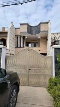 🏢 للإيجار في السيدية – بيت تجاري 📐 المساحة: 150 متر زنجيل على شارعين  ...