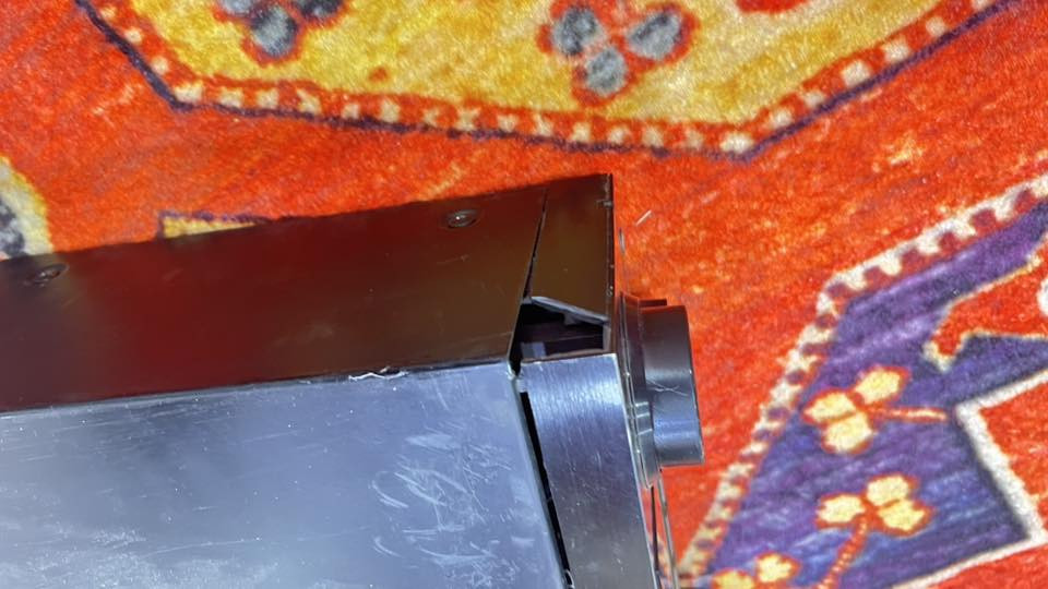 سلام عليكم امبافير بني سونك سعره 30الف معا توصيل الجهاز شغال بس بي اضرار قليله


**إذا كنت صاحب هذا الإعلان وتريد حذفه لأي سبب، رجاءا أرسل رسالة إلى الدعم الفني**