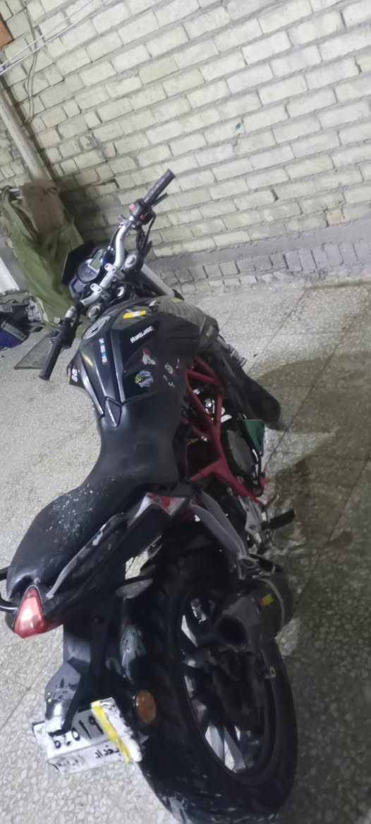 للبيع بنلي سعرها 2250 رقم وسنويه مكان بغداد بلديات ***********
