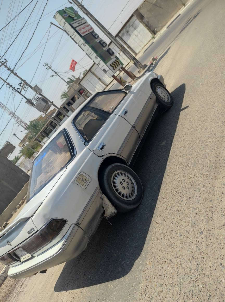 مارك كصيف رقم ميسان محرك وكير 2.5 حداده جديده تخم تاير كهربائيات كلهه شغاله سياره جاهزة ما نقصها شي دواخل نضيفه السياره مكفوله كص ونقل وضربه تبريد نقص غاز السعر 37 وبيهه مجال مكان سياره بصره قضاء المدينه 
*********** المدينة, البصرة
