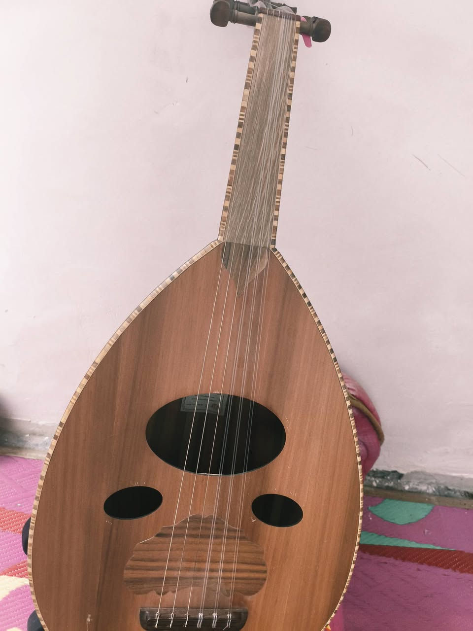 ع
عود زرياب للبيع السعر 100 الف 
معاه الشنطه 
للتواصل ‏‪0788 747 4202‬‏
