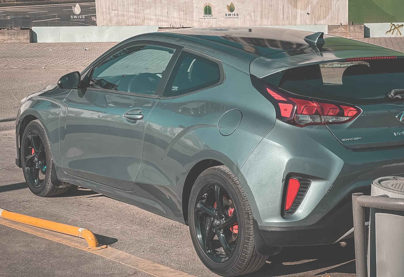 🛑هونداي فولستر 2019
🛑الموصفات 

🛑شفتات ستيرن+ كروس سرعة 

🛑محرك ٢٠٠٠ دوش(المرغوب)

🛑شاشه بلاديه+كاميره  خلفية دوارة.

🛑رادارات 360 درجة ( امامي جانبي خلفي) .

🛑مانع التصادم الامامي.

🛑تحكمات ستيرن 4 جهات فول.

🛑اربعة وضعيات قيادة (نورمال-سمارت-سبورت)

🛑ويل كب 18  سبورت

🛑نظام الصوت  سبورت.

🛑ستيرن حرف D سبورت.

🛑سقف اسود داخل اسود.

🛑لايت Nخليجي  زينون ابيض.

🛑المراية الجانبية كهرباء.

🛑نقطة عمياء.

🛑مانع انزلاق نظام التركشن.

🛑مثبت سرعة ذكي ( التحذير عند مغادرة المسار ).

🛑تدعم نظام الابل كار بلي والاندرويد

🛑رقم بغداد تحويل ثاني يوم

🛑السيارة جديدة وجاهزة بدون أي مصرف.

🛑تخم تاير جديد.

🛑الضرر : جاملغ امامي وربع البنيد فقط

🛑بدوووون ارباااك

🛑مكان السيارة/ بغداد _الكرخ

🛑السعر ١١٨$وبيها مجال جداً بسيط للتواصل على الرقم,واتساب:-

***********
