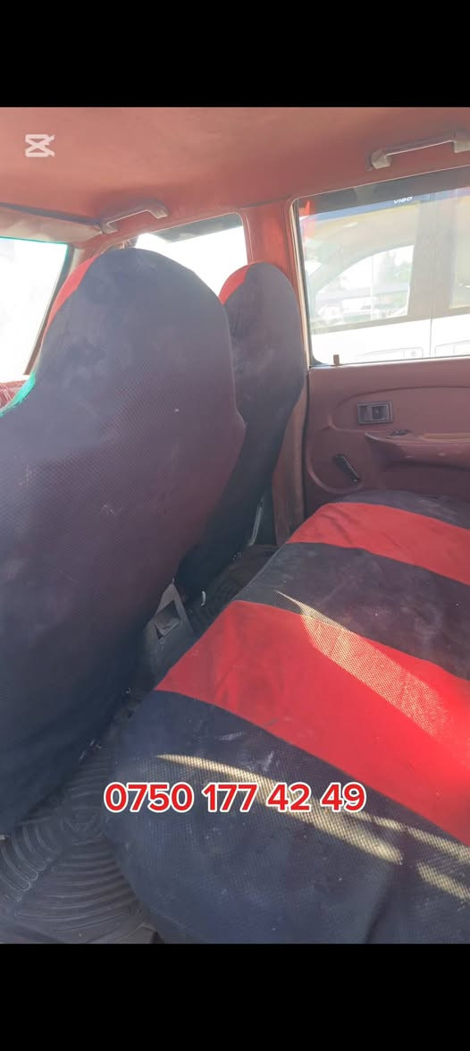 45 ورقە مجال 2ورقە و نیو غرامە 
دوو پارچە بویاغ بێ ناوگرتن 2006
تحویل غرامە بشەرت ***********
مشتری نەبی سەرمان مەیشینە لەگەل رێزم دهوك, العراق
