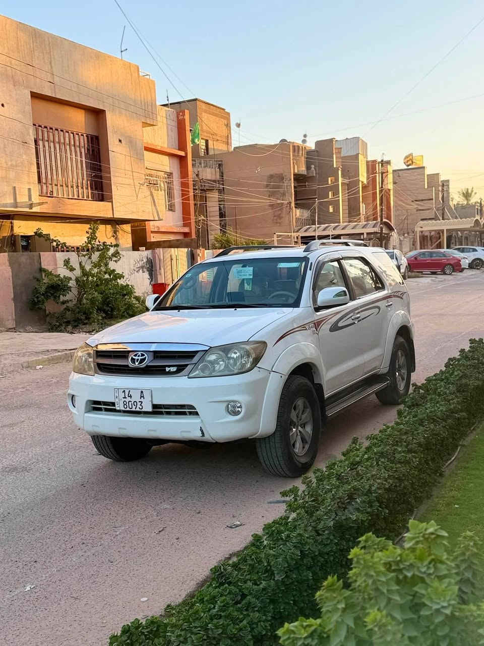 فورجنر2006 خليجي رقم بصره باسمي حره تحويل ثاني يوم هزه وسنويه وارقام كله جديد مكينه وكير خير من الله مكينه6سلندر4000فور ويل سياره بيه قطعه وحده صبغ جاملغ خلفي وباقي سياره مكفول اثر صبغ بطش مكفوله من ظرر سياره صدر الامامي وخلفي جديد تبريد ثلج قطعتين شاشه كامره بجم كله زنون تخم تاير جديد ماشيه200الف مكان سياره بغداد المشتل رايده126ورقه***********

