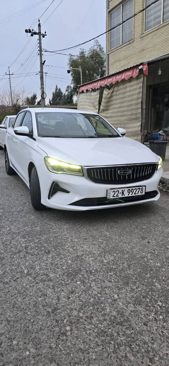 سلاو 
(جێلی ئێم گراند ٢٠٢٥ ) نیو بۆنیت سبوخ ٢ . ٣ جێگەی ساردەکوتە  نیو مواسەفات زەمانی شەریکەی لەگەڵە سەیارەیەکی زۆر خاوێنە ماڵی دۆستە
ژ:م*********** أربيل, العراق
