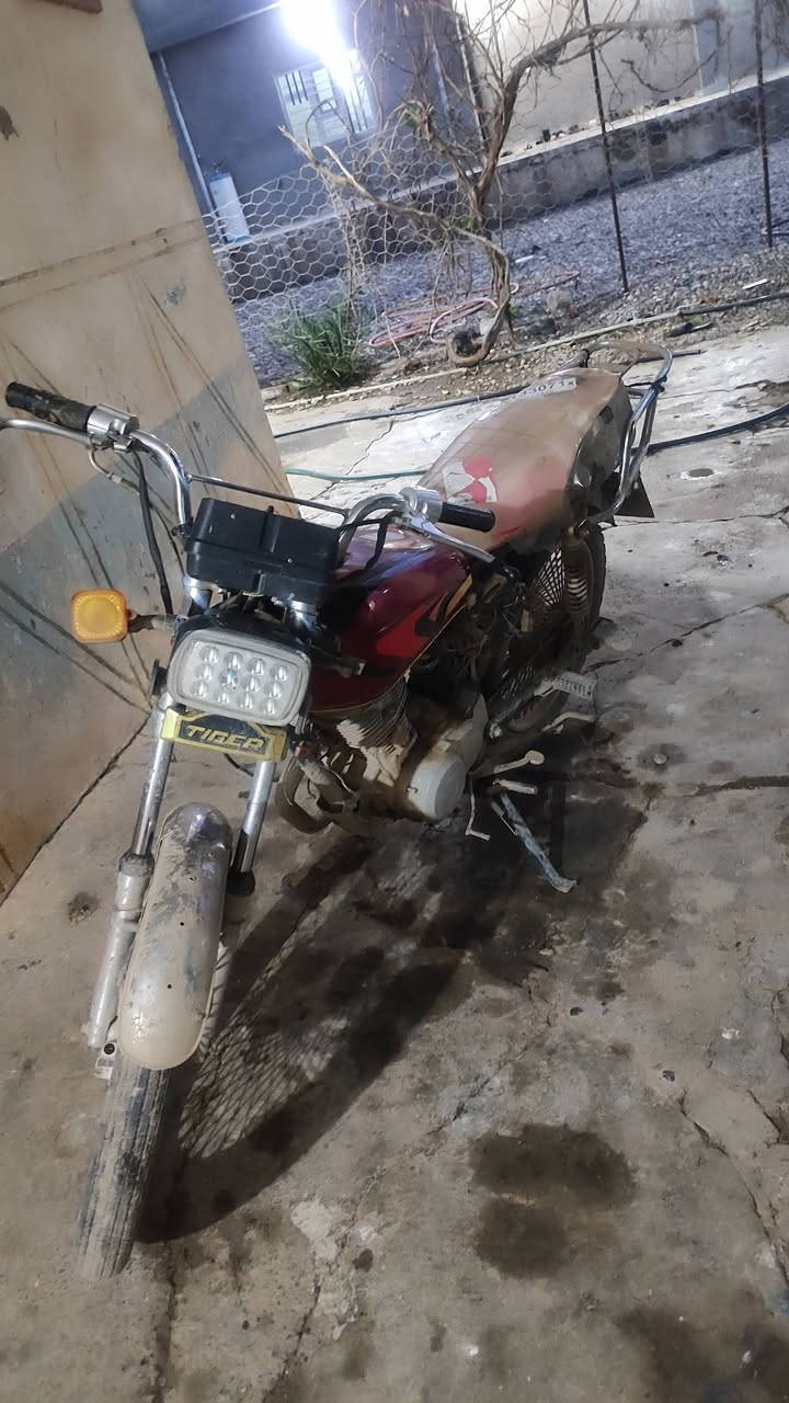 دفع سعر عجبني أبيعك ماطور نكره هندل بس الايت لازم يربط الواير


**إذا كنت صاحب هذا الإعلان وتريد حذفه لأي سبب، رجاءا أرسل رسالة إلى الدعم الفني**