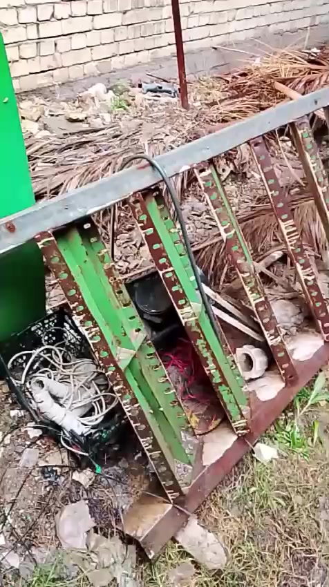 درج ثقيل بي محجر جاهز جيب وشد
السعر 150
*********** مكان شارع فلسطين
