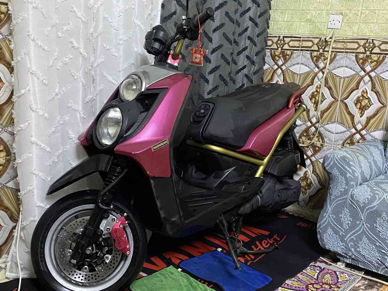 سلام عليكم: جبليه للبيع صارلها اقل الشهر نازله من الضلال  بانزين كله محسن دراجه مرتبه حيل كفاله عامه اذا بيها برغي مفتوح تاخذها بلاش  مكاني بغداد مدينه الصدر (***********) موجود واتساب وهاتف باي وقت (الي ميعرف اسعارهن لايدخل فدوه رحتلك) محتاج وريد ابيع
