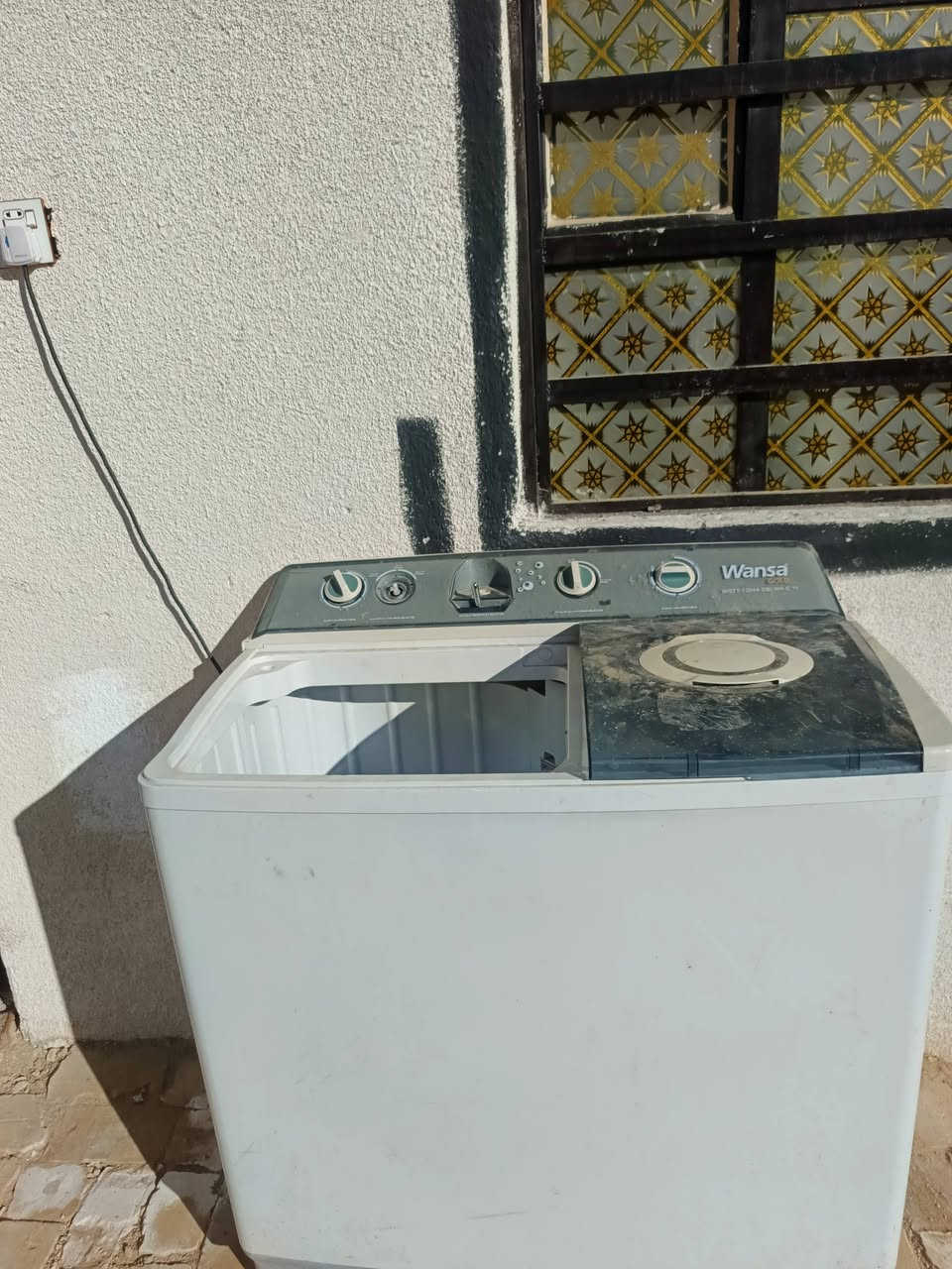 كيزر ٨٠ لتر 
غساله الحجم الكبير 

للبيع الشراي يراسلني ***********
