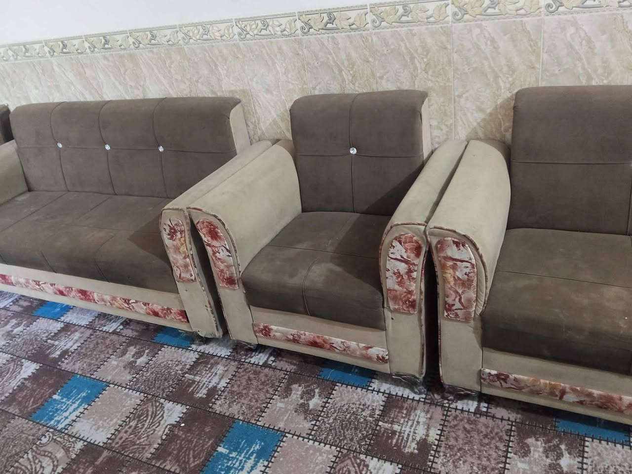 تخم عشر نفرات تسكام نضيف 175بي مجال عنوان نجف حي ميسان @إشارة


**إذا كنت صاحب هذا الإعلان وتريد حذفه لأي سبب، رجاءا أرسل رسالة إلى الدعم الفني**