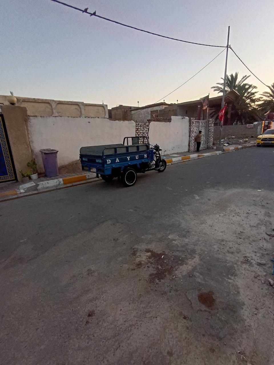 ستوتة للبيع موديل 2015 ستوتة جاهزة خير من الله كلها شغاله مكفولة شاصي ركبة اوراق  ستوتة ابلاديه ما مصبوغه  تخم تاير دبلات جدد كهربائية كلهه شغاله *********** واسط قضاء الحي
