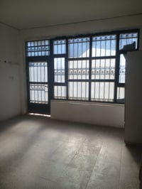 حي الطياره • غرفتين • قرب مجسر ثورة