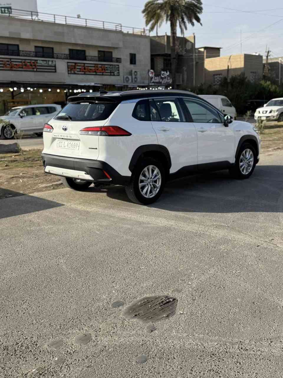 كورلا كروز شركة ساز  تيوتا موصيني موديل24  هايبرد  بعده بلظمان مرقم بغداد ماشيه 40 كيلو تو كلر ابيض قماره سوده سياره كفاله عامه   مواصفات ساز معروفه بصمه فتحه تحكمات حساسات  داخل صاج أرضيات تغليف كامل  كشنات جلد قرميدي دخول ذكي اشاير مري مري شفط لايت آيل إيد تبريد قطعتين وباقي سياره مواصفات معروفه سعر مطلوب 185بيه مجال بسيط للاتصال *********** بغدادالغزالبه
