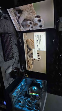 تجميعة للبيع فقط كيس وشاشة  الكيس مواصفاتة  Rtx 4060 pny 8g oc Ram 16 ...