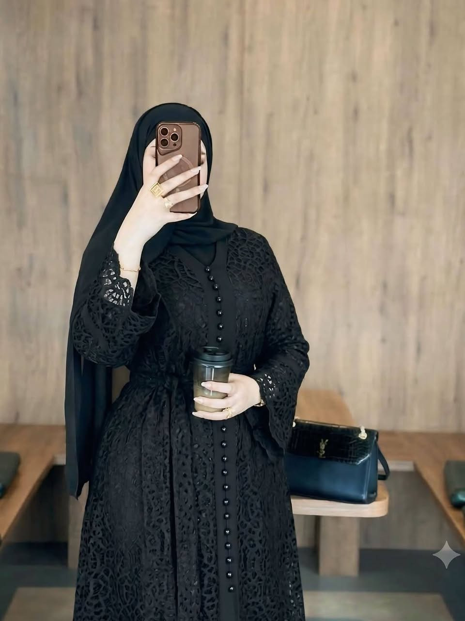 موديل تحفة بتفاصيله ✨ فستان كيبور تحفه تول مبطن
سواد فاحم 
بسعر 35لف 🌀
✨ طول كامل مع حزام سحاب من الجانب ✨
قياس 38 40 42 44 46 48 ✨
✨ خامه كيبور مبطن صيفي تركي الاصلي ✨
📦🫶💖 سارعو بل حجز قبل نفاذ الكميه
#اكسبلور #محرم #جمال #تصويري


**إذا كنت صاحب هذا الإعلان وتريد حذفه لأي سبب، رجاءا أرسل رسالة إلى الدعم الفني**