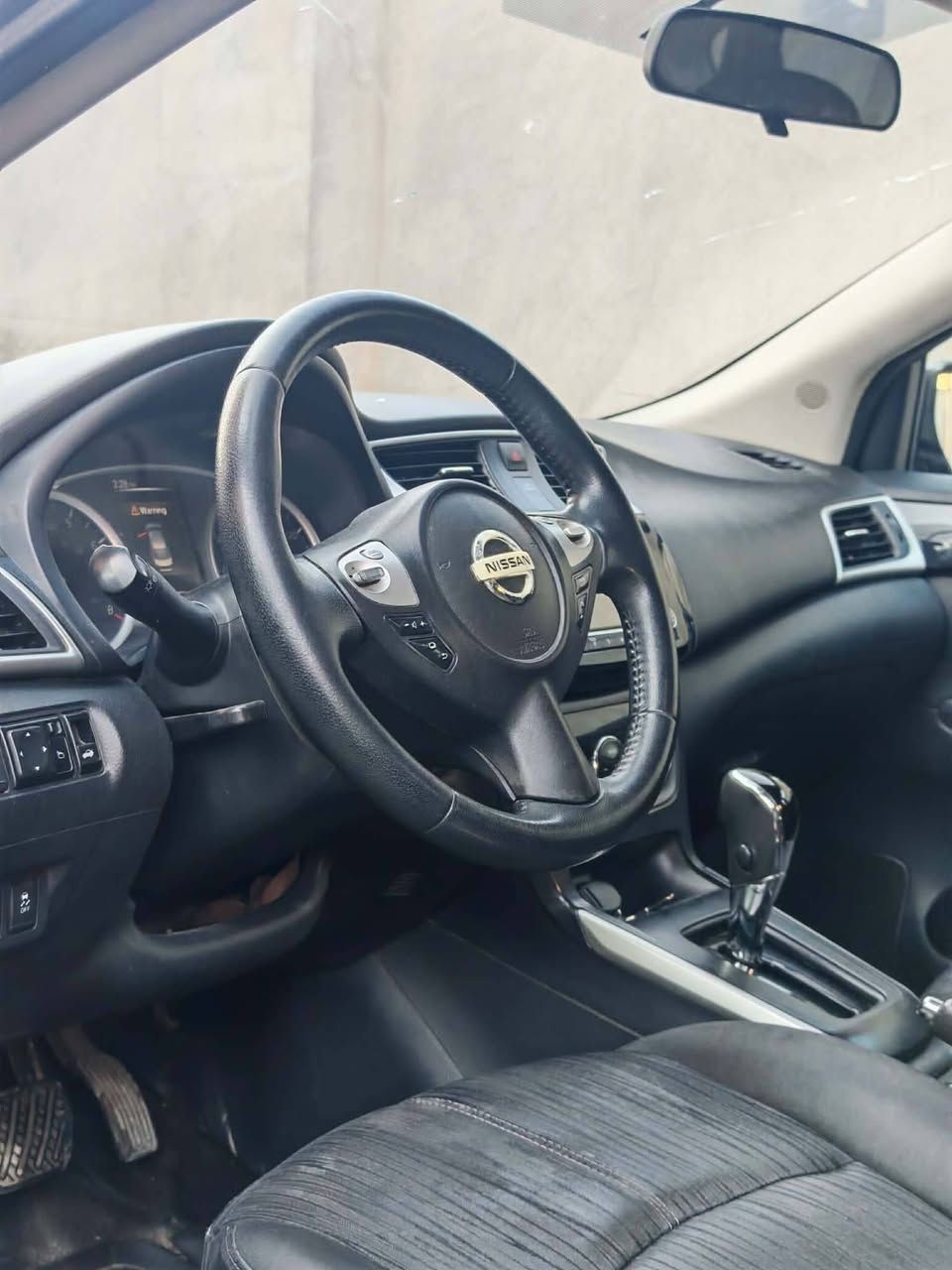 من رخصت الادمن نسيان سنترا 2018 موصفات SV اربع قطع صبغ بدون دواخل السعر المطلوب 105 وبي مجال للطيبين
للاستفسار الاتصال على الرقم ***********
