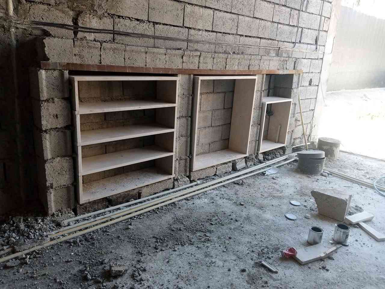 سلام عليكم 
ابو أزل للمرمر 
اي استفسار راسلني خاص 
نظام العمل براغي وتشميع كامل 
***********
نشتغل داخل كركوك وخارج
