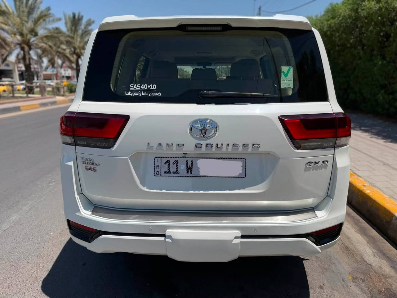 لاندكروز 2023 (Gxr) twin turbo  ضمان ساز
السياره توين تيربو
ضمان ساز تويوتا العراق 
ماشيه ٣٣ الف بعدها زيرووو
رقم بغداد باسمي
وهذا رقمي ***********
فول مواصفات
كشن تبريد  
3 شاشات تطبيق
جنطه كهرباء 
٨ ايرباك 
جلد وكشنات كهرباء
شاشه كبيره مال vx
سماعات jbl
محرك 3500 توين تيربو
السياره جديده جدا مكفوله من الصبغ والبارد وكلشي وكل غراضها وملحقاتها بالجيس وبعدها ارضياتها ممطبوكه عليها
السعر ٦٥٧
للاتصال ***********
